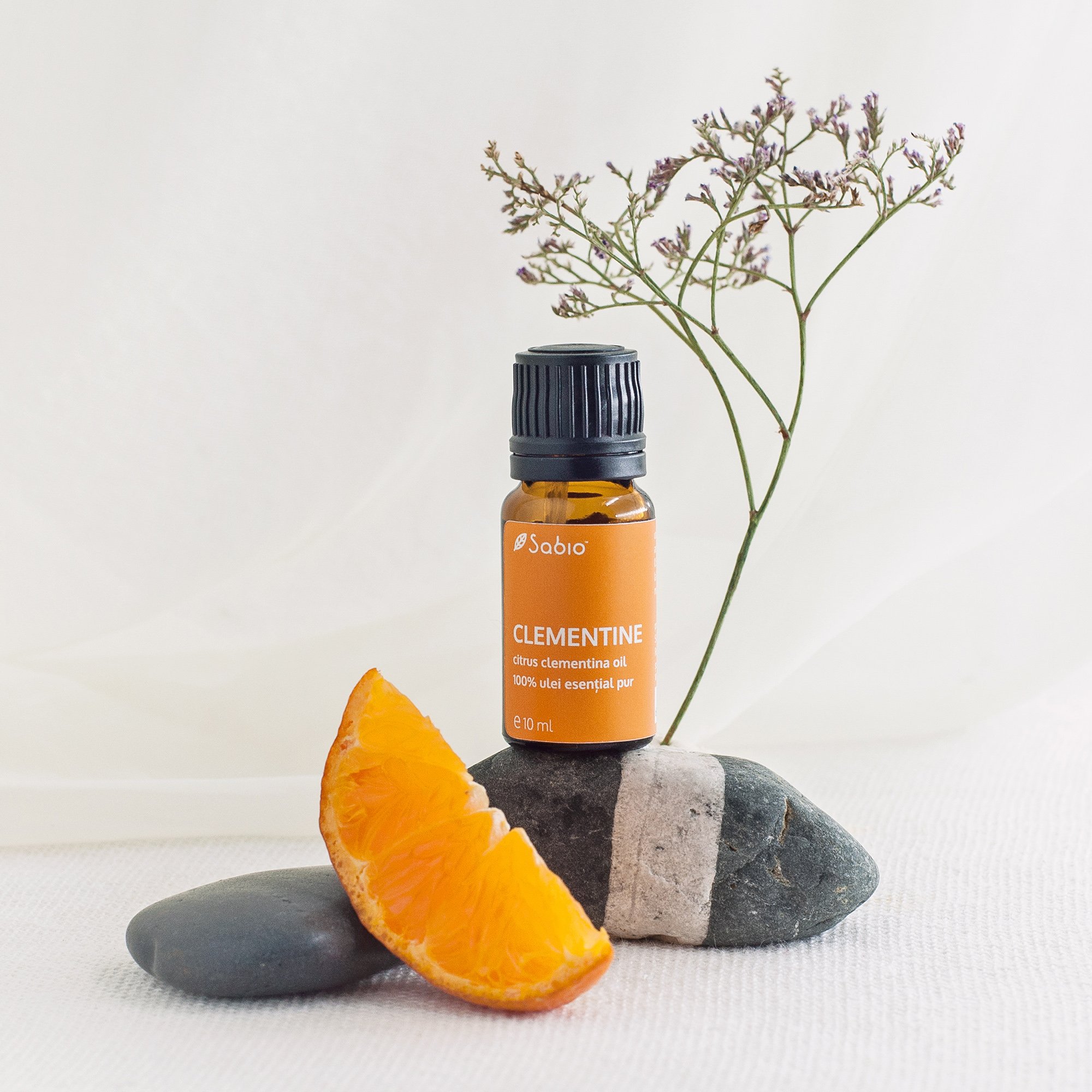 Clementine essential oil